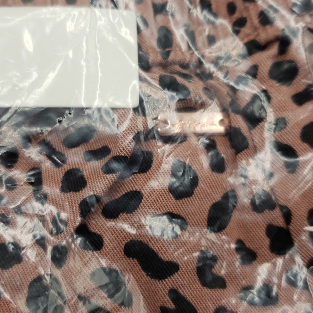 VS PINK Lightweight Jogger - Picture 7 of 7